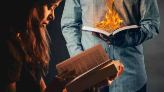 Educazione: come il comportamento dei genitori influisce sulla lettura dei figli