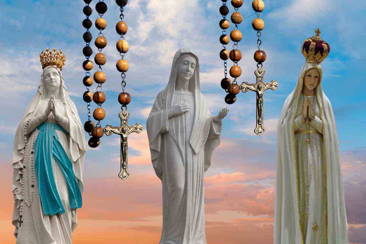 Il Santo Rosario ha una storia antica e profondamente radicata nella tradizione della Chiesa Cattolica Romana.