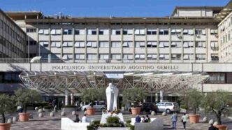 La vita quotidiana al Gemelli: un'occhiata oltre le finestre di papa Francesco