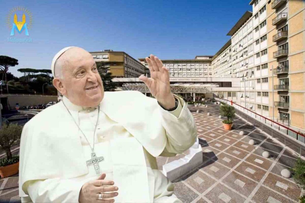 Papa Francesco esce dal Policlinico Gemelli: gli ultimi aggiornamenti sulla salute del pontefice