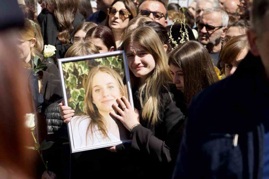 Ilaria Sula parla mons. Soddu: promuovere il rispetto per evitare nuove tragedie