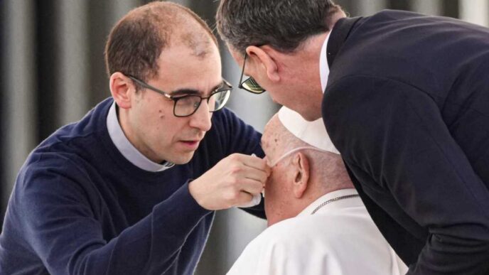 Incontro tra Papa Francesco e il cardinale Parolin: focus sulla riabilitazione e il dialogo