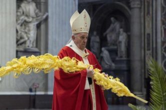 Le Palme intrecciate: un viaggio tra fede, cultura ed artigianato
