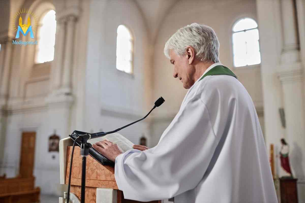 Il Vangelo di oggi 1 maggio: “Chi viene dalla terra appartiene alla terra”