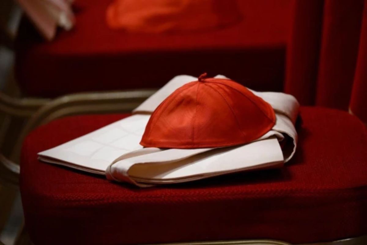 Conclave: la cappella Sistina diventa un bunker inaccessibile ma non entrano solo i cardinali