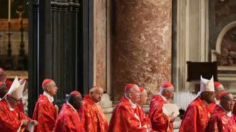 Se entro tre giorni non si raggiungerà un consenso, è previsto un giorno di pausa per la riflessione e la preghiera, come da tradizione .
