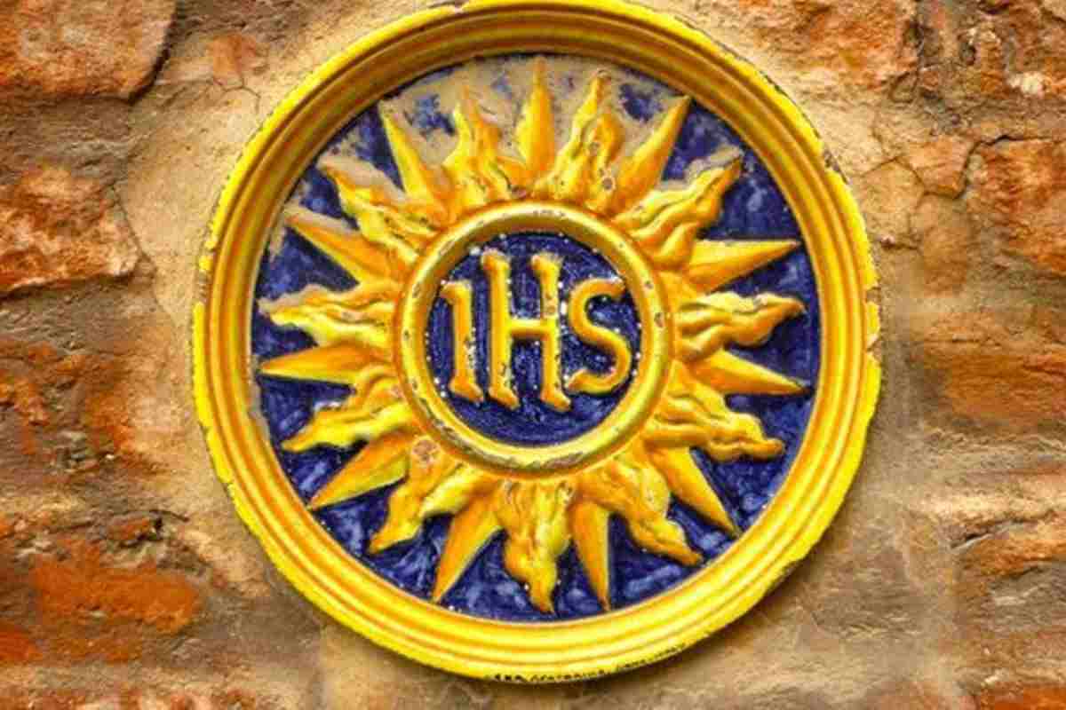San Bernardino da Siena: predicatore e restauratore della fede nel segno del Nome di Cristo (IHS)