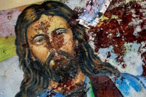 Questi massacri, avvenuti soprattutto tra il Giovedì Santo e il Venerdì Santo, hanno colpito in modo particolare le comunità agricole cristiane