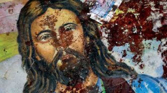 Questi massacri, avvenuti soprattutto tra il Giovedì Santo e il Venerdì Santo, hanno colpito in modo particolare le comunità agricole cristiane