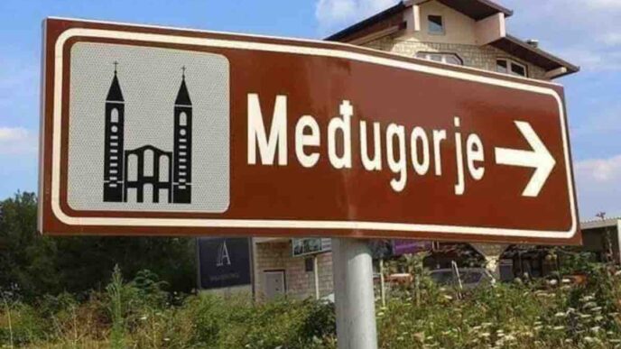 Medjugorje non è solo un luogo di preghiera, conversione, guarigione, pace e miracoli, ma si trova nel cuore dell’Erzegovina, un’area immersa in una natura lussureggiante, con fiumi color smeraldo e imponenti montagne. Il silenzio, l’assenza di traffico e di industrie contribuiscono a uno stile di vita rilassato, ideale per allontanarsi dallo stress della vita cittadina e dai ritmi frenetici imposti dalla società moderna.
