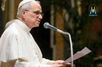 Pace, giustizia e verità sono i temi centrali del discorso di Papa Leone XIV al corpo diplomatico della Santa Sede.