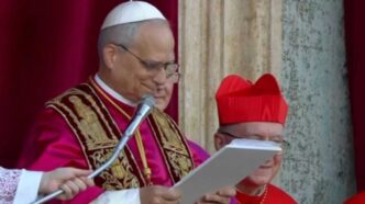 Con l’elezione di Robert Francis Prevost, la Chiesa accoglie il primo Papa appartenente all’Ordine di Sant’Agostino e il secondo di origini americane, dopo Papa Francesco.