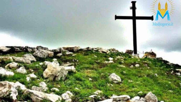Dal 2009, Michelino Marcovecchio, un cuoco originario di Agnone -  Molise, dichiara di ricevere visioni della Vergine Maria e di udire messaggi provenienti dalla sua defunta suocera