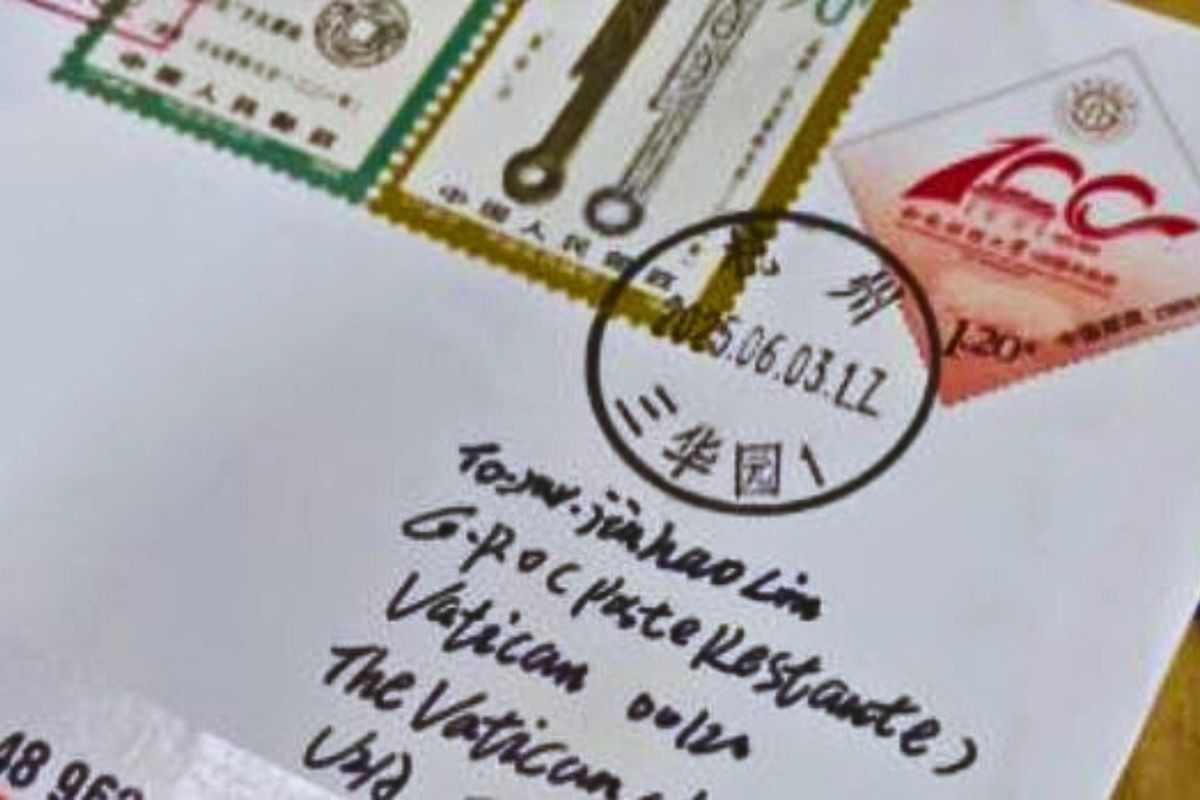 le lettere al papa: cosa si scrive?