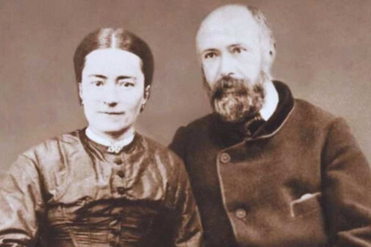 modello di sposi e genitori