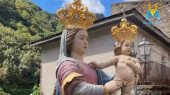 La festa della Madonna di Polsi, che ogni anno richiama migliaia di pellegrini, non avrà luogo a causa dei ritardi nei lavori di messa in sicurezza della strada principale di accesso