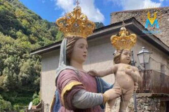 La festa della Madonna di Polsi, che ogni anno richiama migliaia di pellegrini, non avrà luogo a causa dei ritardi nei lavori di messa in sicurezza della strada principale di accesso