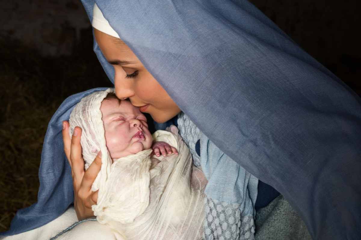 maria e il bimbo gesù