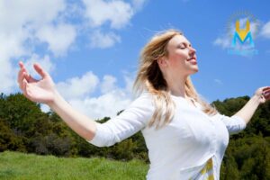 Vivere secondo le beatitudini, la via cristiana verso la reale felicità