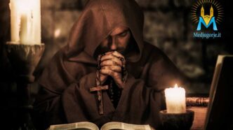 Perché i monaci hanno scelto questi colori per i loro abiti