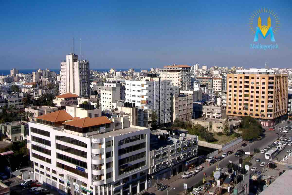 Il persistente conflitto armato nella Striscia di Gaza richiede non solo un intervento diplomatico, ma anche un profondo impegno spirituale