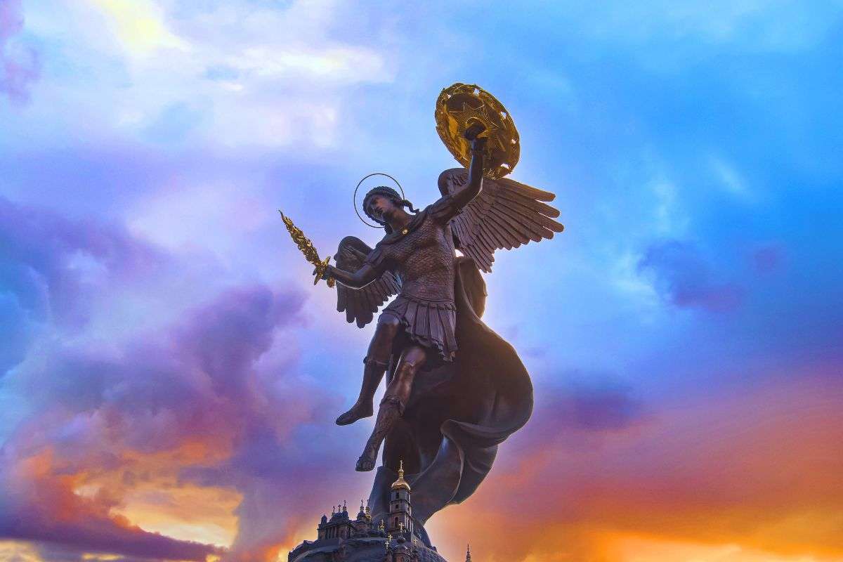 la protezione di San Michele Arcangelo