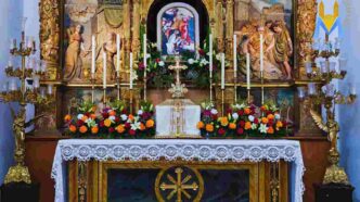 reliquie dei santi sotto gli altari