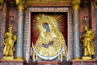 Madonna Porta Aurora