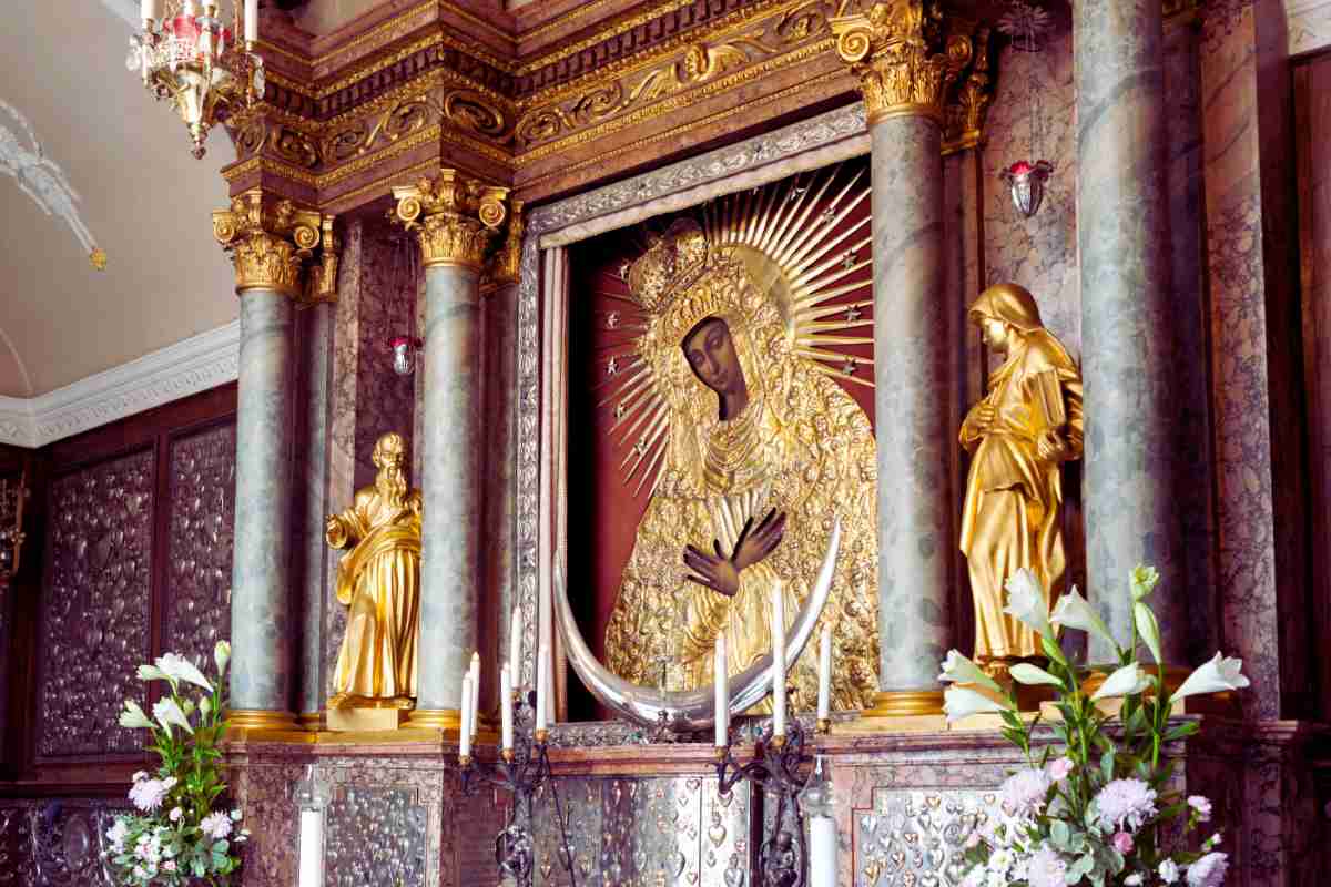 Madonna Porta Aurora