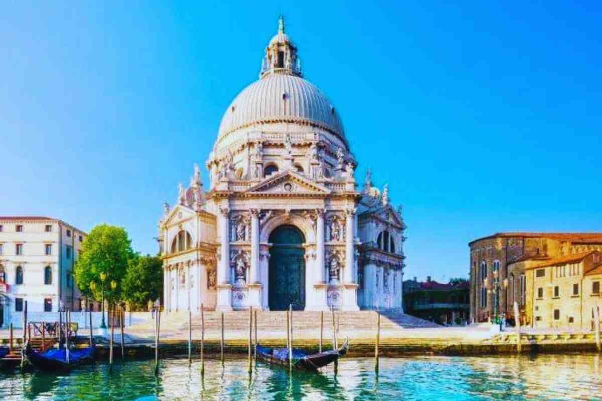 la madonna della salute di venezia e la novena