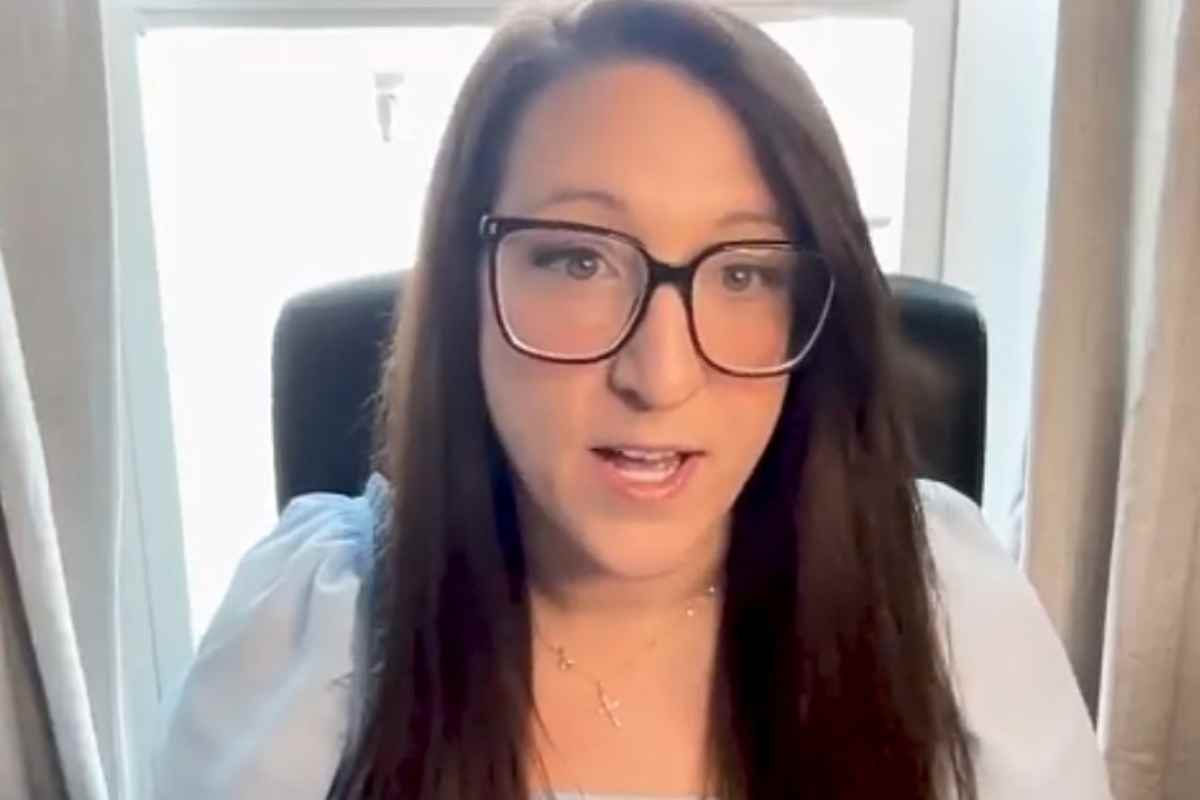 Alissa Golob in primo piano 