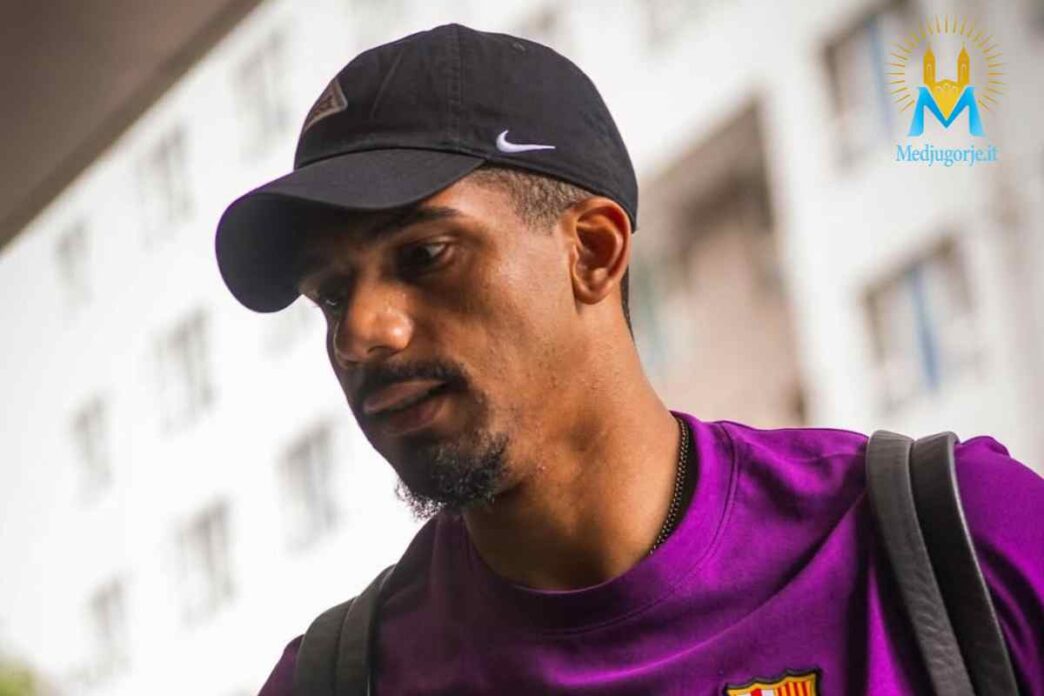 Ronald Araujo in primo piano