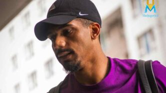 Ronald Araujo in primo piano