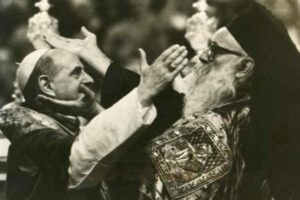 L'abbraccio fra le due chiese