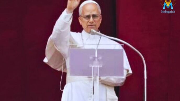 benedizione apostolica di papa e vescovi