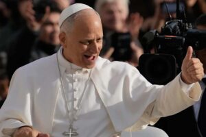 papa leone account lingue studio