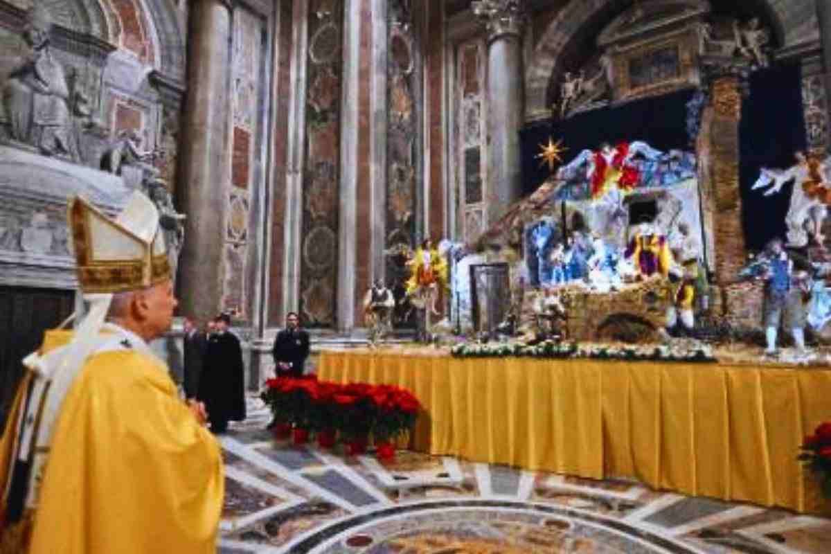 papa leone parla della pace nella fragilità del Bambino