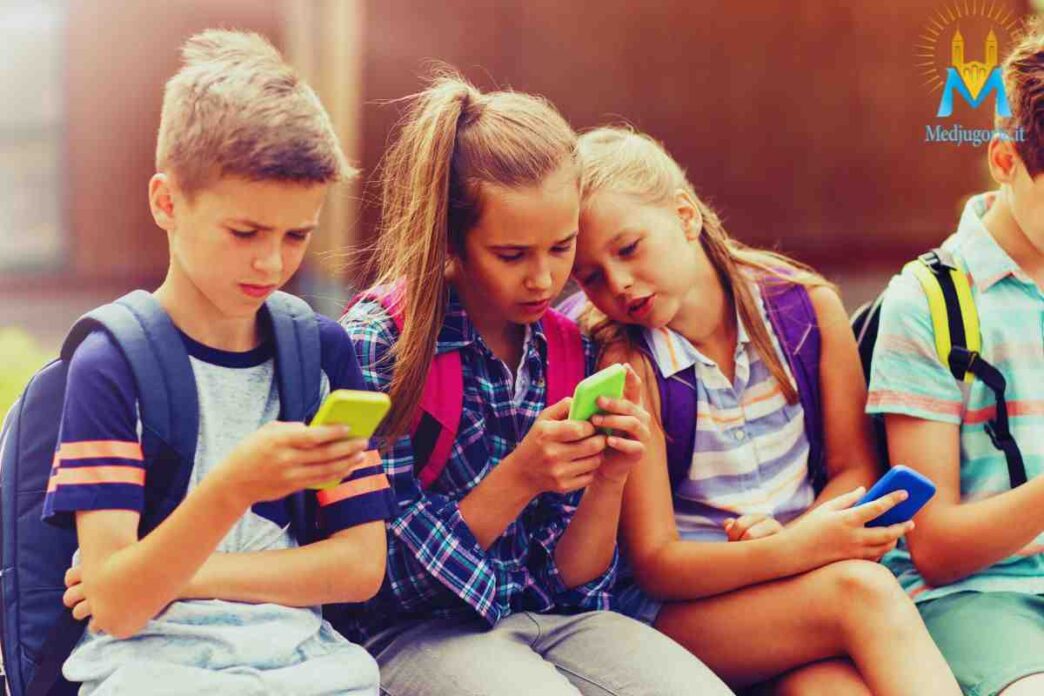 l'uso dello smartphone dei ragazzini