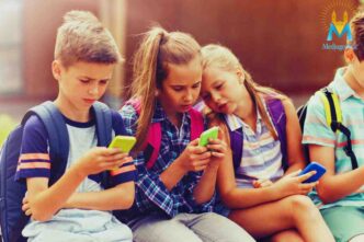 l'uso dello smartphone dei ragazzini