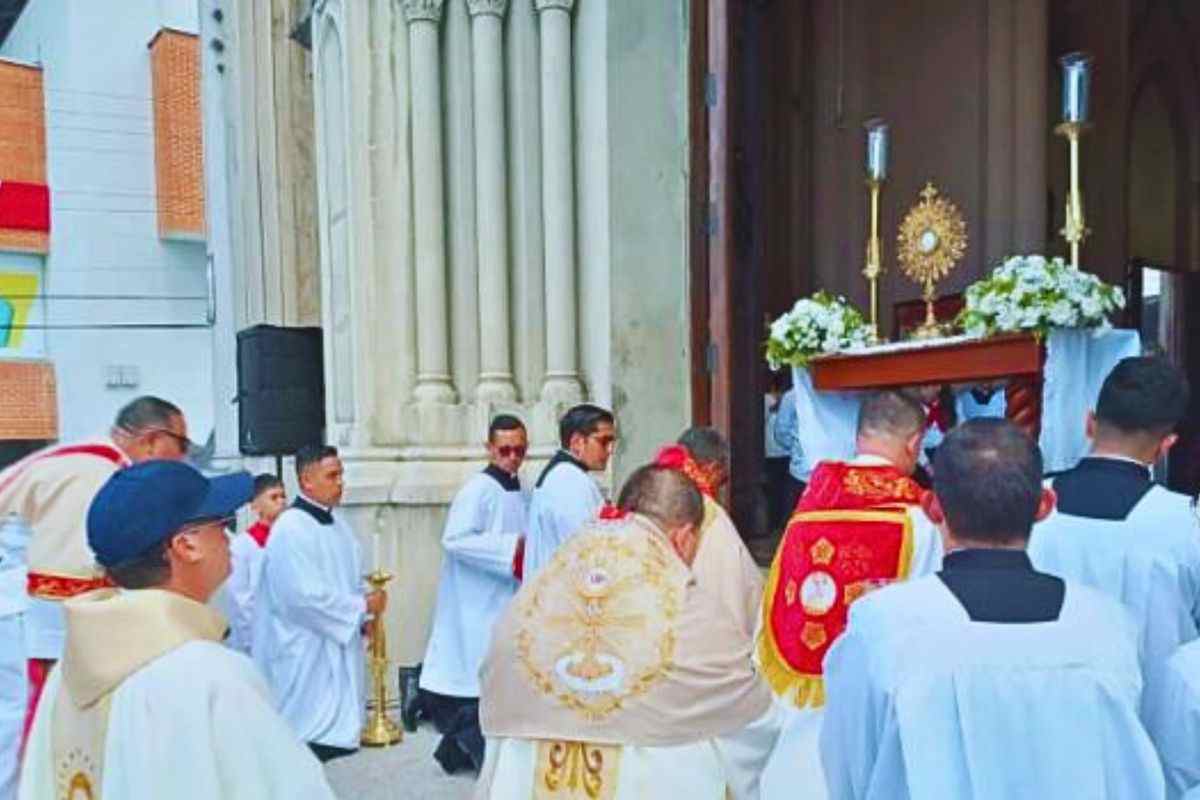 l'inaugurazione del santuario eucaristico in venezuela