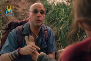 Checco Zalone in una scena del film Buen Camino
