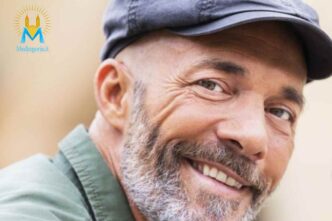 Max Laudadio sorride