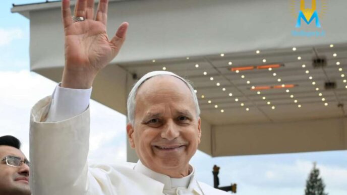 Papa Leone XIV sorride e saluta