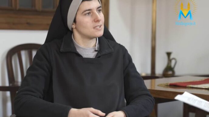 Suor Marta durante un'intervista