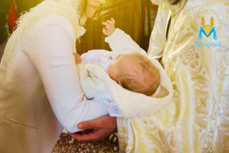 Ex presidente Irlanda critica il battesimo infantile