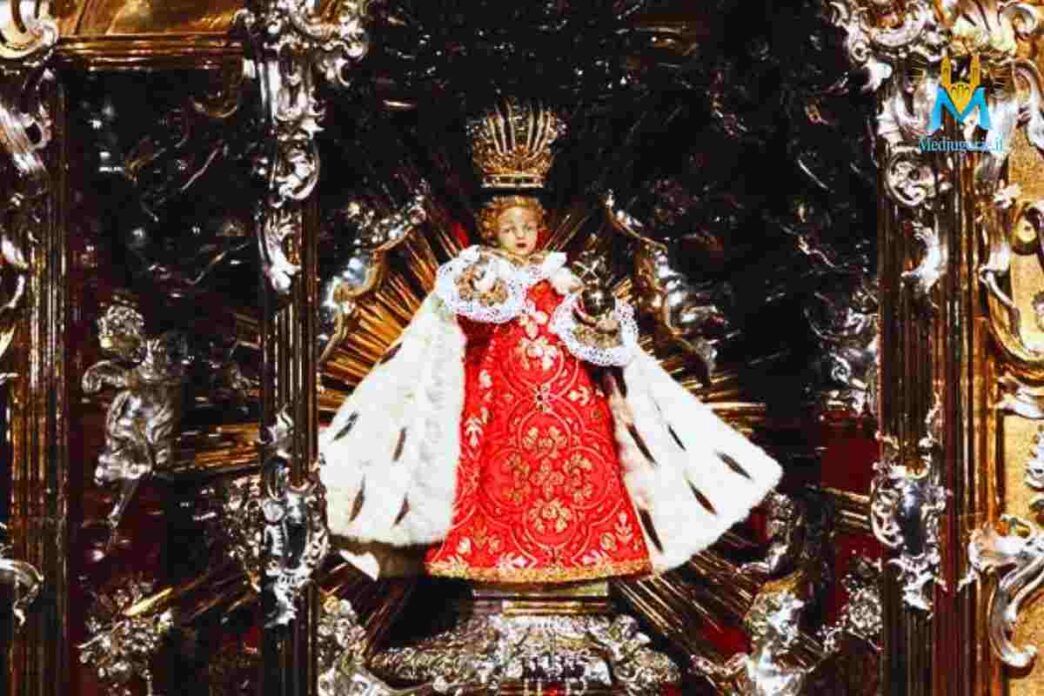 la statua di gesù bambino di praga