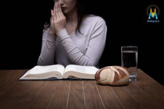 alcuni cristiani si astenevano completamente da ogni tipo di alimento animale, mangiando solo pane secco e bevendo acqua