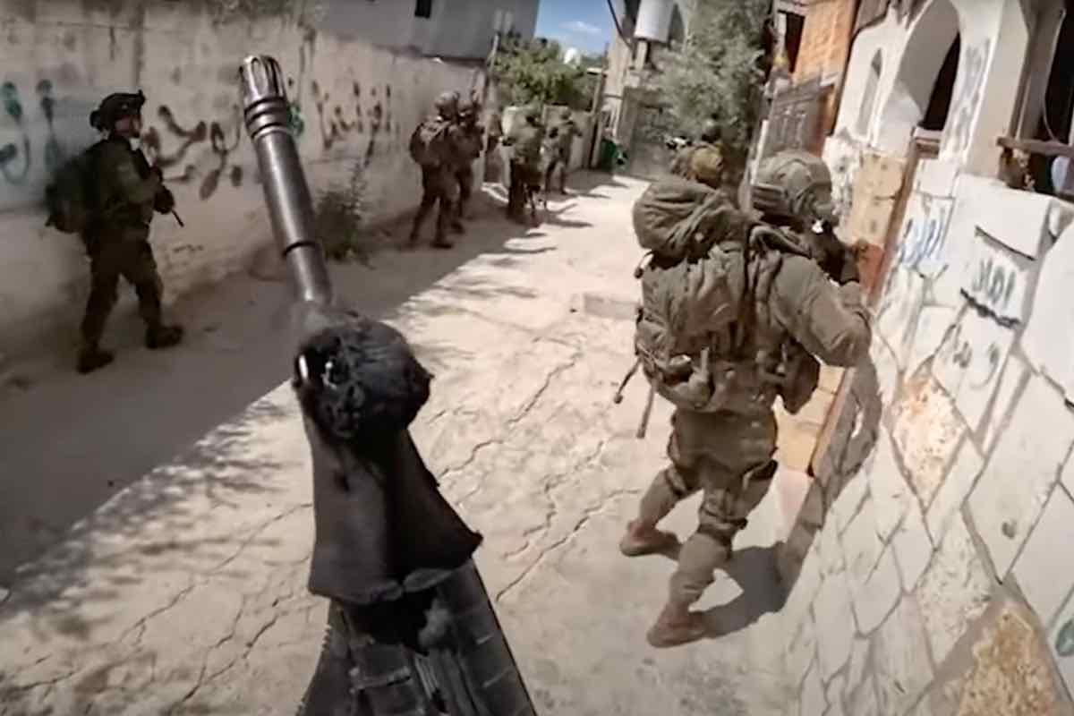 L’attacco, rivendicato da coloni israeliani estremisti, ha provocato indignazione nella comunità palestinese e sollevato preoccupazioni per la sicurezza dei luoghi sacri musulmani