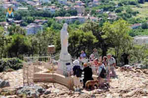 Medjugorje: "Solo l’amore rende leggeri"