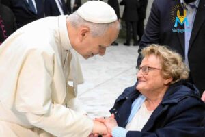 Papa Leone XIV nonni anziani